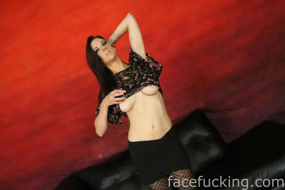 Face Fucking Alora Jaymes 2