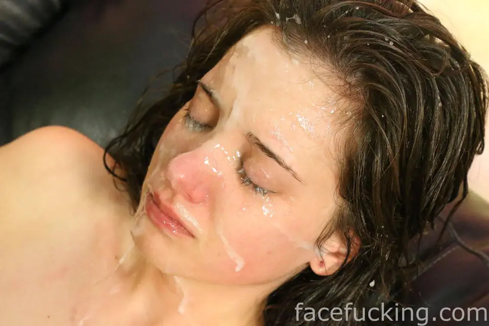 Face Fucking Gia Paige